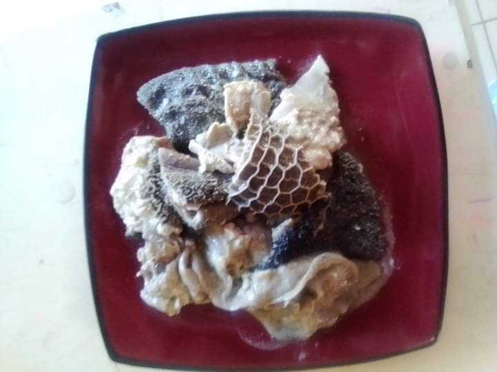 XolisKitchen's tweet image. Mogodu order 0833825498