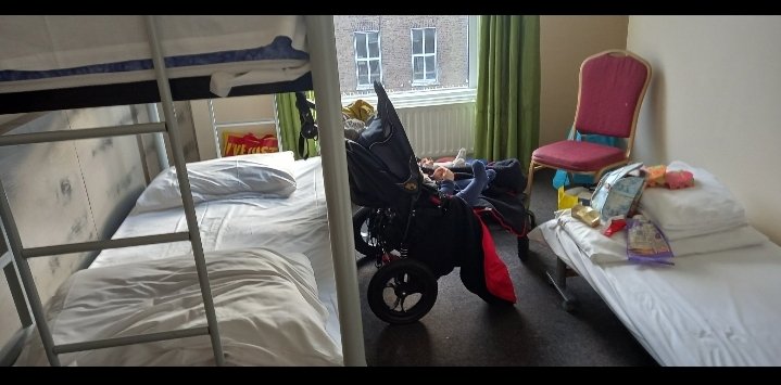 9_mcentee's tweet photo. This was our situation we found ourselves this time last year. A year before government removed the eviction ban. This is what a family of 5 got. And this is how bad it was. We were told go to Garda station before this.
@MaryLouMcDonald #eviction https://t.co/FhYqeF33t9