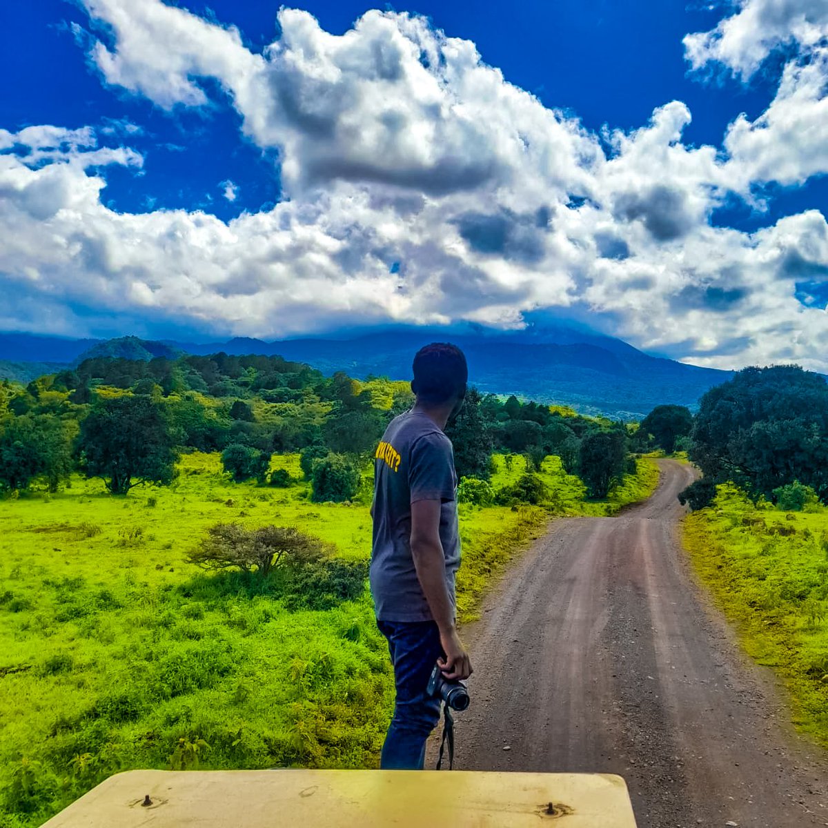 Spent sometime in Tanzania 🇹🇿 creating film with <a href="/CPF_Connected/">Connected Planet Foundation</a> last week and one of the places I visited was Arusha National Park. I have to say this is probably one of the best Safari experiences I've ever been on so far,  It covers Mount Meru, a prominent volcano with an