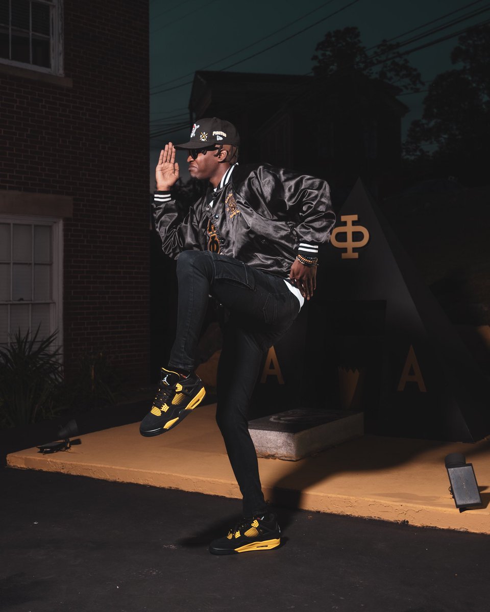 grad dump 👨🏾‍🎓