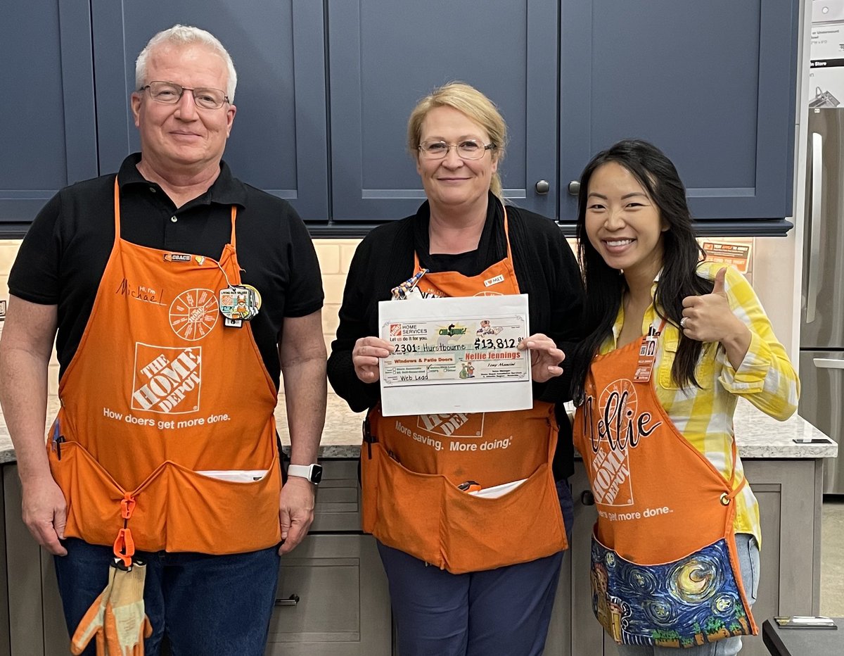 NellieJ_Windows's tweet photo. A big $13.8K Windows Installation sale for @THD2301 Hurstbourne Pkwy @HomeDepot today! Also PK’d a few new associates and met Specialty DH for the store Michael who I’ve been hearing so much about. Thank you both for your support and partnership with #HDIS! 🪟 https://t.co/V6YNNbAgc8