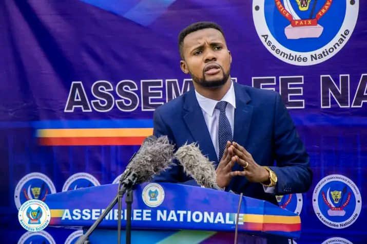 Urgent !Urgent!Urgent!
————————————-
La proposition de loi  relative à la modification du code de la famille de l’Honorable Professeur <a href="/DanielMbau11/">Daniel MBAU SUKISA</a> vient d’être déclarée recevable à l’unanimité à la plénière de ce jour.

1/1