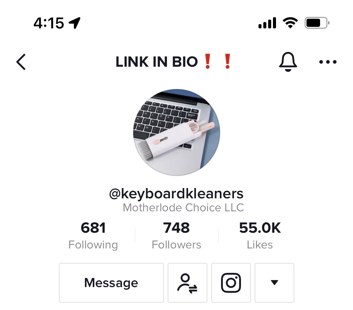 Here’s how I would take a Keyboard Cleaning brand from 0-50k revenue per month using ONLY tiktok organic 👇🧵