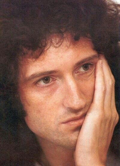 comfortbrianmay's tweet photo. 🐹 https://t.co/mcks1hBldQ