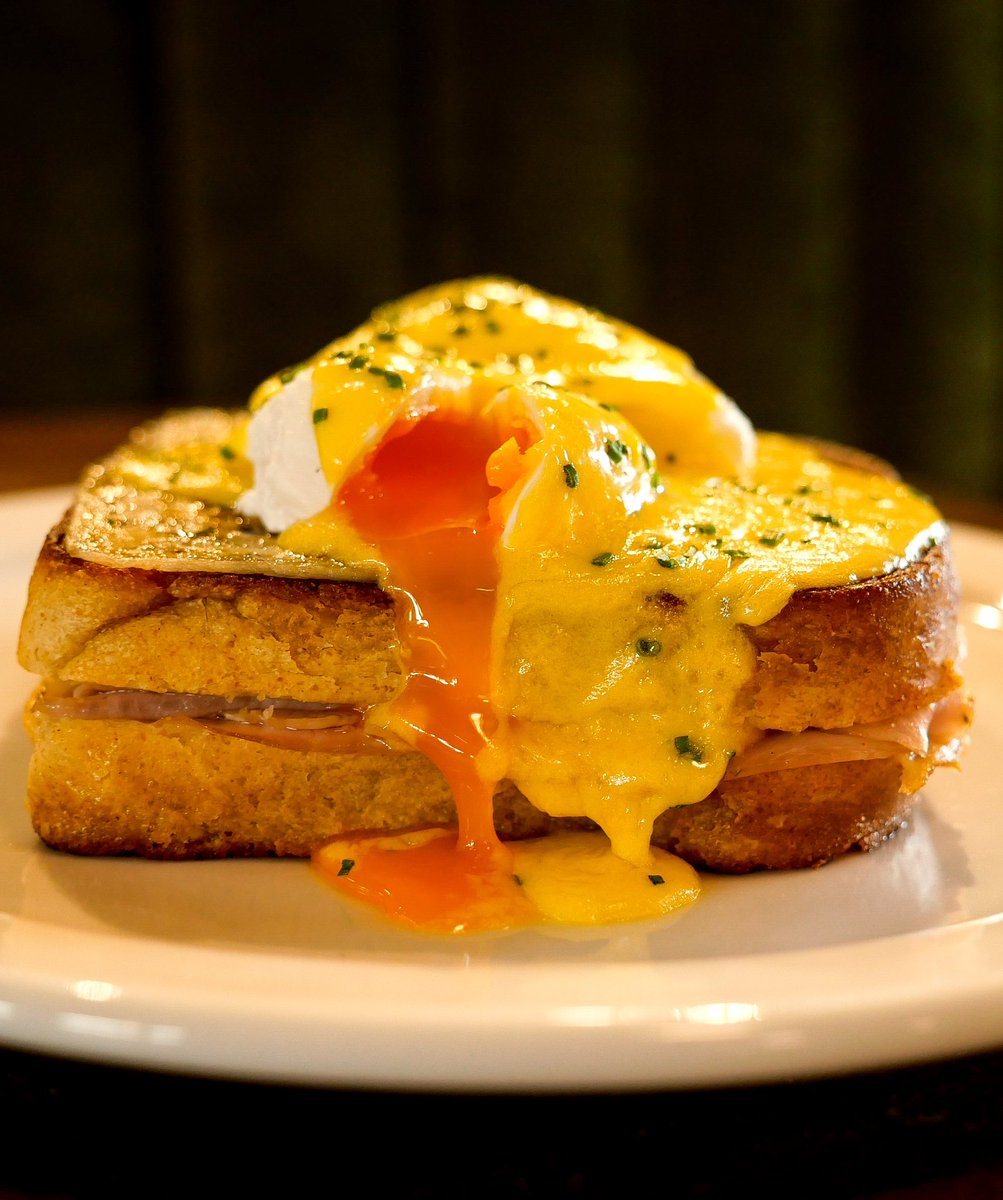 LinasMarket's tweet image. Take a peek at our Sapore restaurant Mother’s Day specials for this weekend! Book your reservations here: opentable.ca/r/sapore-reser…