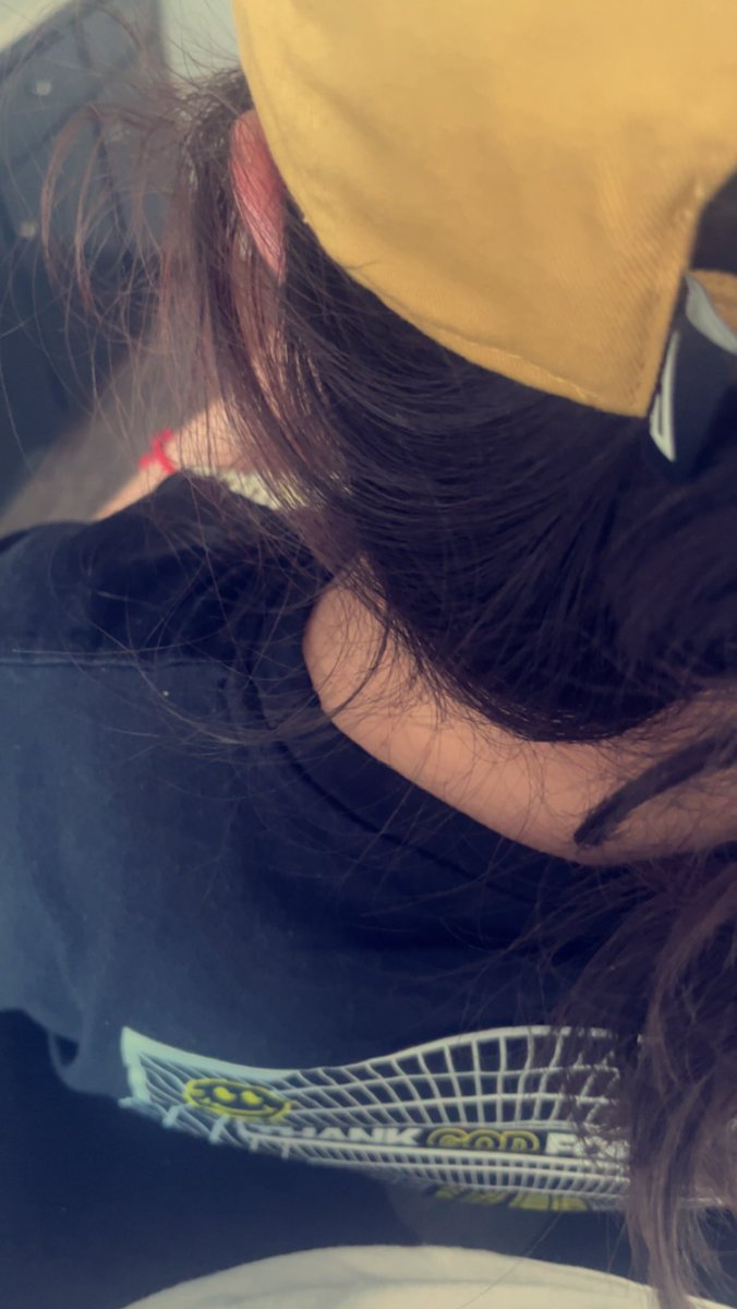 nanciee10_'s tweet photo. OBSESSED ๐ฉ๐
#letmefindout https://t.co/4xnmbyWpni