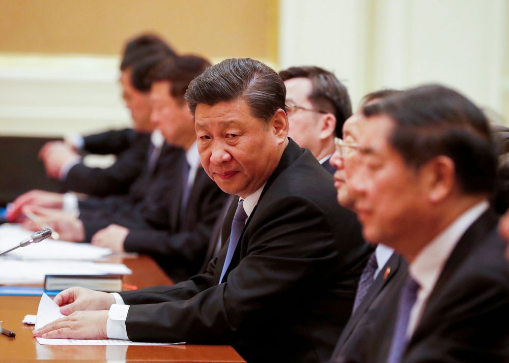 FortunelandAlan's tweet photo. 邪恶骗子习猪头, 正自焚中, 正好宰来当酒菜!! #China-US-CPE #环球时报 #何卫东 #吴绮敏 #范正伟 #中美关系 #胡锡进 #許其亮 #張又俠 #徐忠波 #汪洋 #李强 #李克强 #魏凤和 #耿爽 #胡舒立 #王毅 #杨洁篪 #王沪宁 #韩正 #王岐山 #栗战书 #张德江 #贾庆林 #耿雁生 #习近平 #泛亚 #五毛党 #赵立坚 #华春莹 https://t.co/OFrmndJr7R