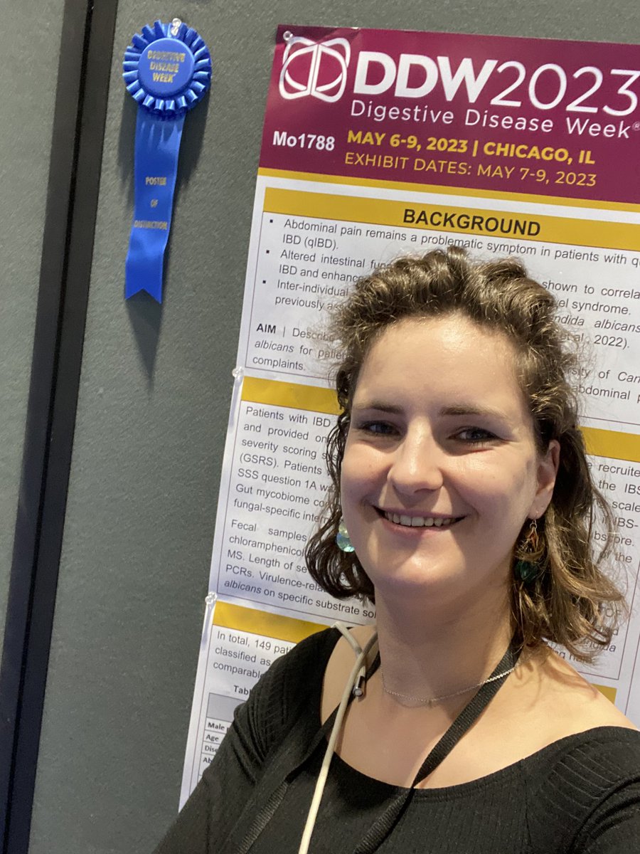 Obligatory poster selfie 🤳🤩 The gut fungi in IBD in remission even got a Poster of Distinction Ribbon! #DDW2023 Mo1788