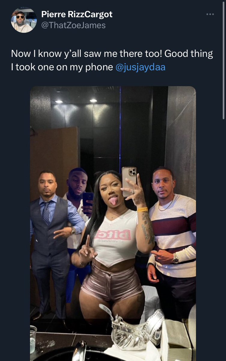 I’m never deleting this app… You got to love black twitter 😂