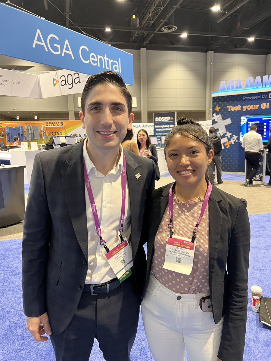 ManuelBragaMD's tweet photo. So proud of my friend @DeizianeCosta1 βοΈπ§π·, now a research scientist @UVA presenting her work on C. Difficile induced damage on enteric neurons #WarrenLab
#DDW2023 #AGAGastroSquad https://t.co/4jdbR7HuSz