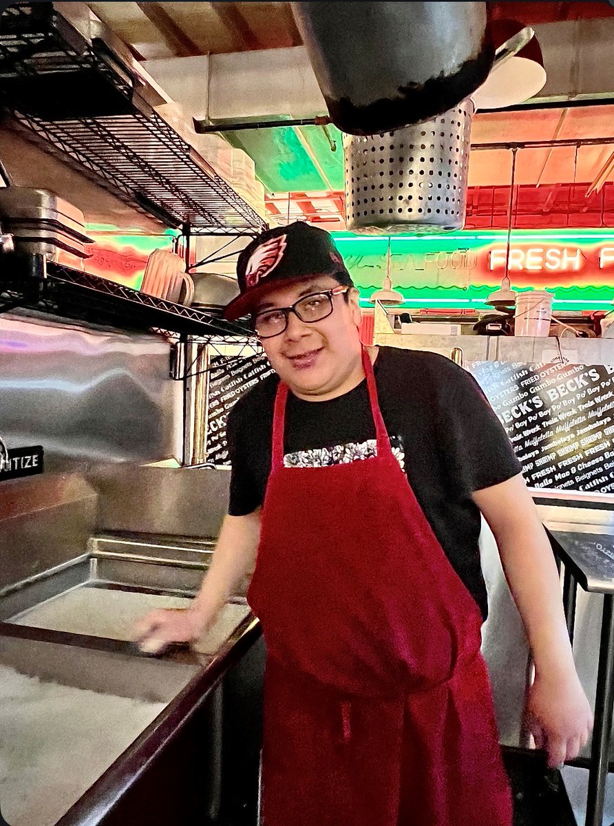 BecksCajunCafe's tweet photo. Congratulations Steven on finishing high school and joining Beck's team full-time (after several years of dedication)! ๐ #eatlocal #supportphilly #philly #shoplocal #supportlocalbusiness #foodie #phillyfoodblogger #supportlocal #supportsmallbusiness
Photo credit: Tracy Sandberg https://t.co/MgwOhdA4BL