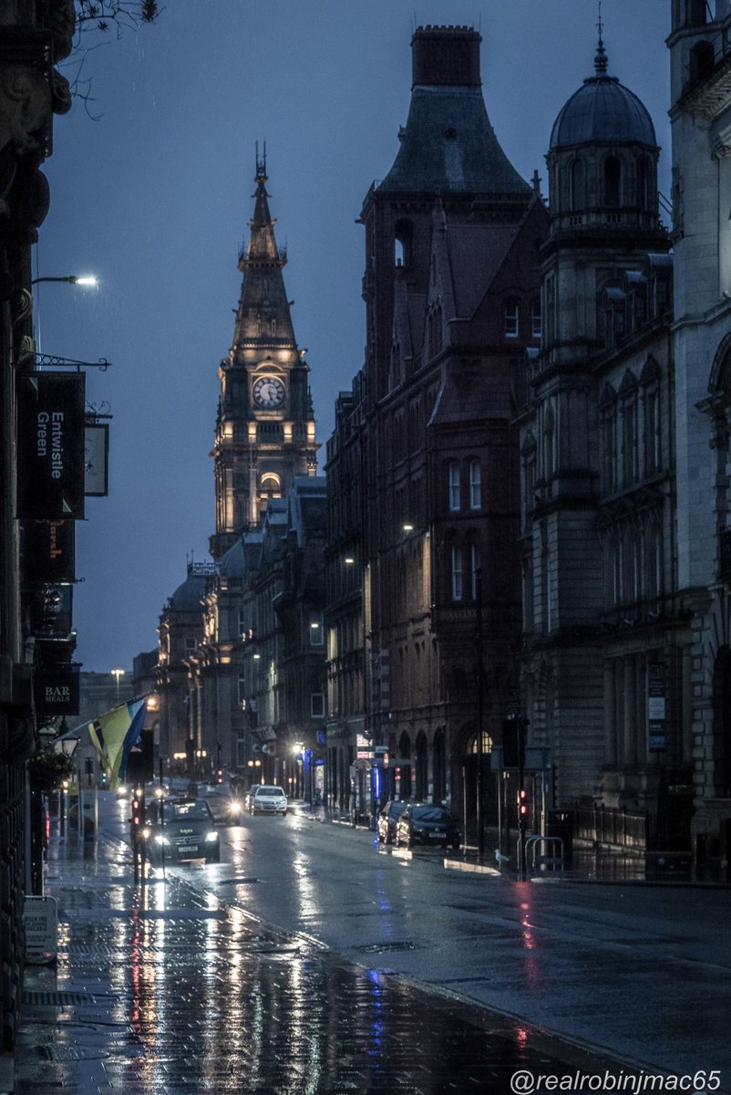 Goodnight Liverpool. #merseyside #Liverpool @angiesliverpool @stratusimagery @YOLiverpool @PicsOfLpool @inmylivpoolhome @Liverpool_1207 @VisitLiverpool @thedustyteapot