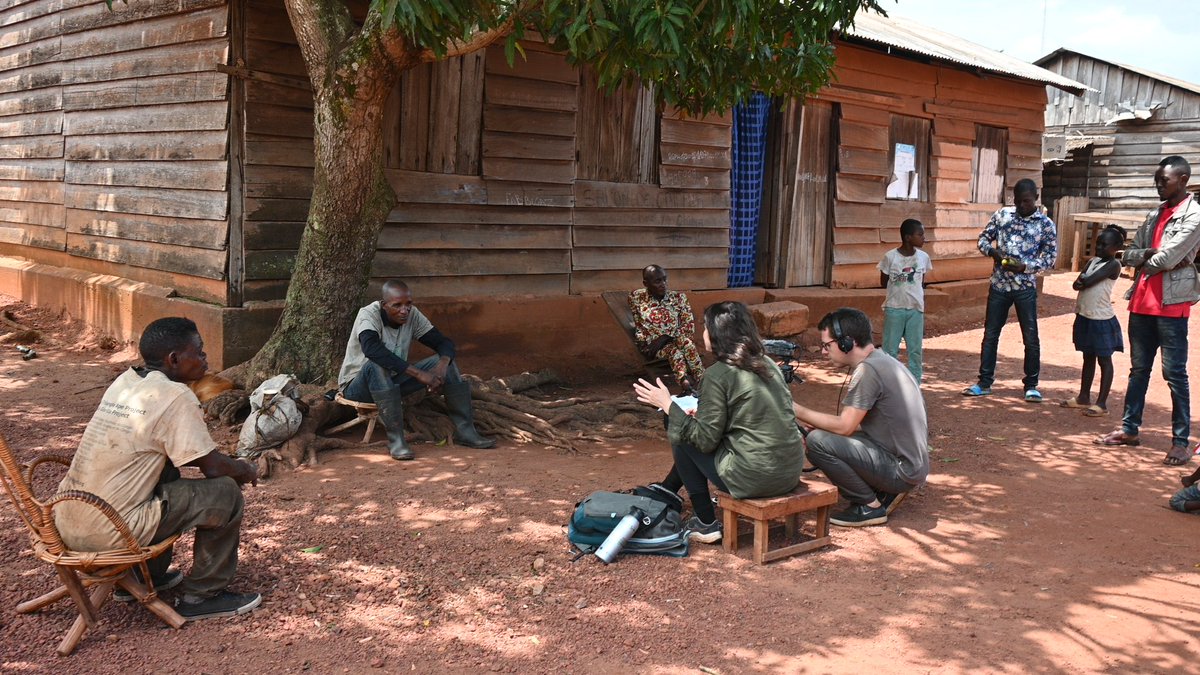 Behind the scene with the #SWMProgramme  Congo.

Stay tuned to discover the exciting journey of local hunters, farmers and restaurant owners toward sustainable wildlife management. 

@PressACP
@EU_Partnerships @AFD_France @FFEM_Fr @WCSBrussels @FAOForestry @CIFOR @Cirad