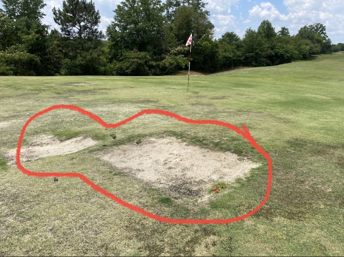 MiguelVegaTurf's tweet image. I cut out nasty Poa and replace with sand and seed. Now we water and wait!