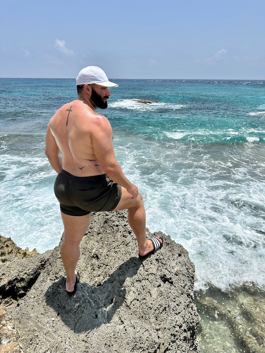 hagopxg's tweet photo. The vacation I didn’t think I needed https://t.co/AWIX7nadhV