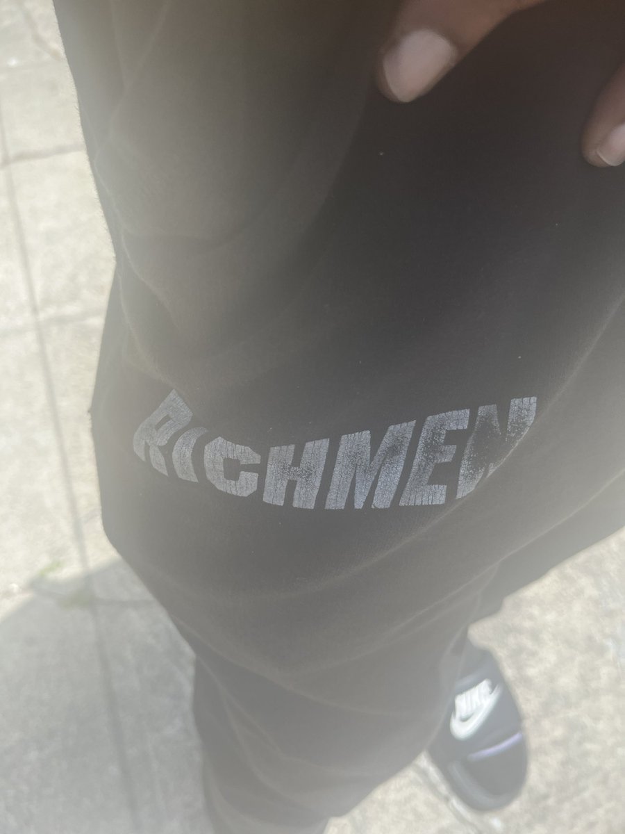 TjaderDaRaider's tweet photo. #RIPBugz 🙏🏾 #RichMen #RBC https://t.co/92b5uBce6N