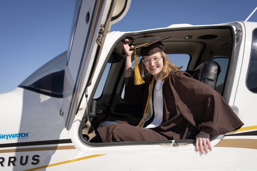 WMUCoA's tweet photo. There's no better example of what it
means to #CraftYourWhy! Well done and
congratulations, Laila! π
https://t.co/MMyPkzOrba
#linkinbio #successstory #broncoexcellence
#readyforsuccess #wmuaviation #gobroncos #pursue
#thrive #prosper #craftyourwhy https://t.co/yqAkmPzIJu