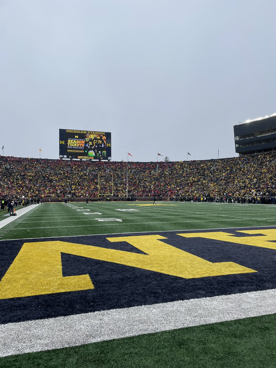 huntRgreen's tweet photo. @JoePompliano 2021 @UMichFootball / Ohio State https://t.co/nsbVpppdo8