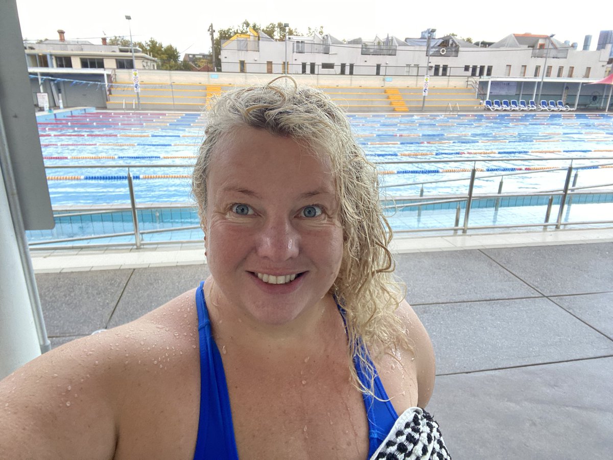 foxwhelp01's tweet photo. 🌙🏊‍♀️ Swim 54/2023 🏊‍♀️ 6.30 am on a Monday @ Fitzroy Swimming Pool -
It was raining. I swam a kilometre and thought deeply about purchasing a @dryrobe 🏊‍♀️🌙 https://t.co/fOA3fABmdX