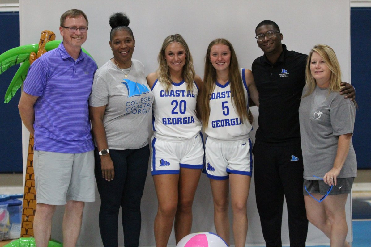 AddisonHoard's tweet photo. Had a great visit today at Coastal Georgia! Thank you @CoachCharris1 and @HoopnCoach21 for having us. Enjoyed this weekend and thankful for the opportunity. @BatsonBBall @SEUnited_Elite @girls_bc https://t.co/O8IUBZCwOW