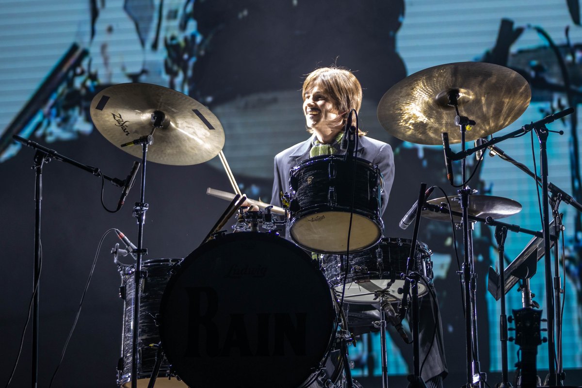 Majestic & Empire Theatres (@majesticempire) on Twitter photo "Listen... Do you want to know a secret?" 🎶👀 Only 11 more days until Beatlemania hits the Majestic with <a href="/RainTribute/">RAIN: A Tribute to the Beatles</a>. 
📍Friday, May 19th at the Majestic
🎟️ Grab your tickets now before it's too late at majesticempire.com "Listen... Do you want to know a secret?" 🎶👀 Only 11 more days until Beatlemania hits the Majestic with <a href="/RainTribute/">RAIN: A Tribute to the Beatles</a>. 
📍Friday, May 19th at the Majestic
🎟️ Grab your tickets now before it's too late at majesticempire.com