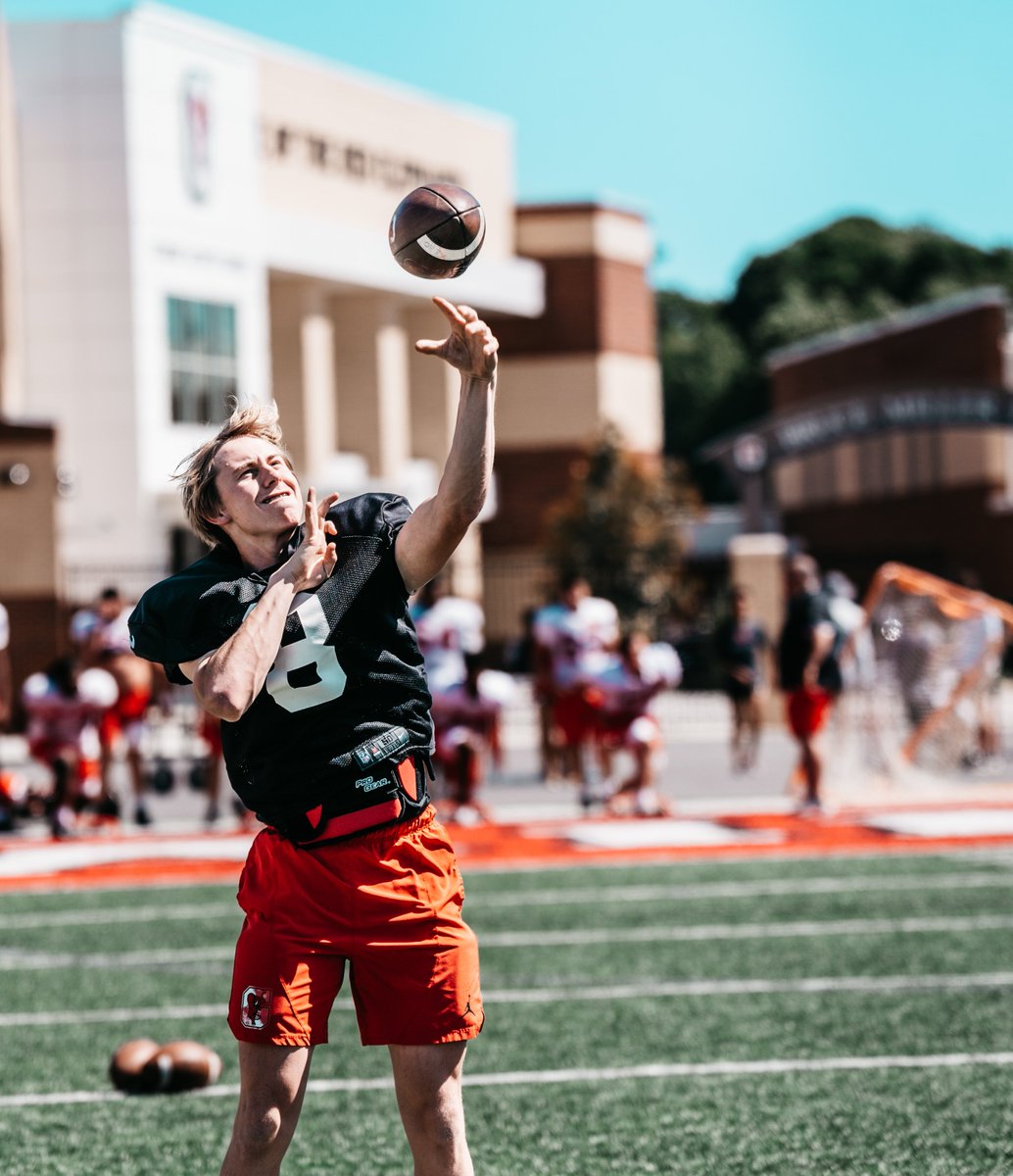 RedElephant_FB's tweet image. “To Develop a Chas1ng Best Mentality by Intentionally bringing our Best Everyday and Searching for Opportunities of Impact” ~ @tadniblett

#Quarterbacks   |   #DevelopementU