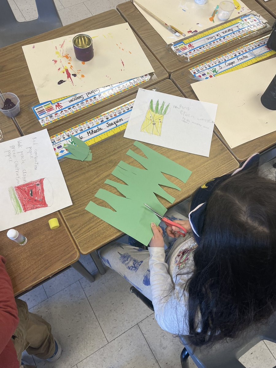 mssarracini's tweet photo. Last week the students worked hard on their STREAM projects. Using the design process they were able to create their very own pencil holders ✏️ @HST_YCDSB https://t.co/XrN9Zmjlr7
