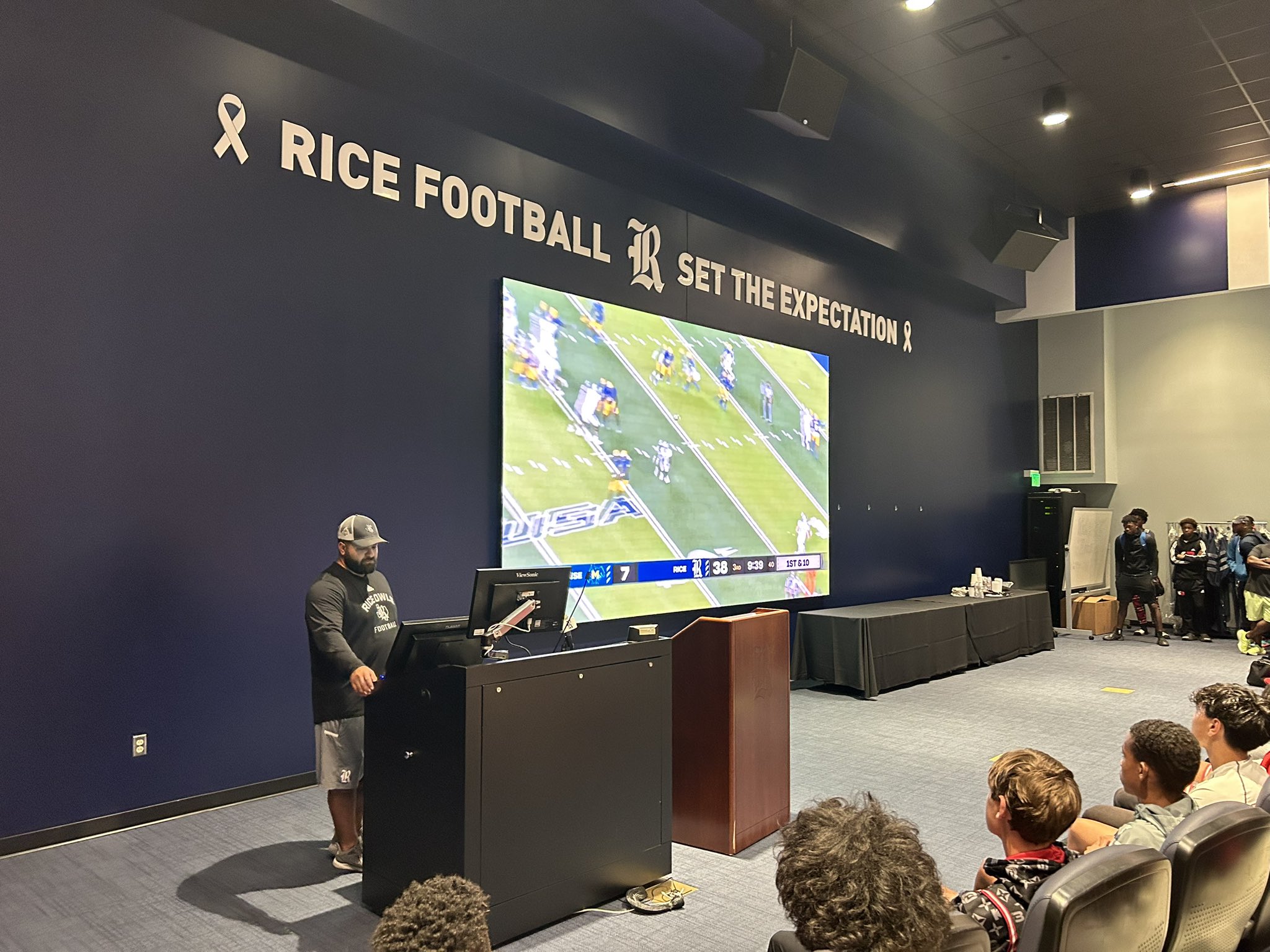 John Rangel (@JohnRangel_) / Twitter