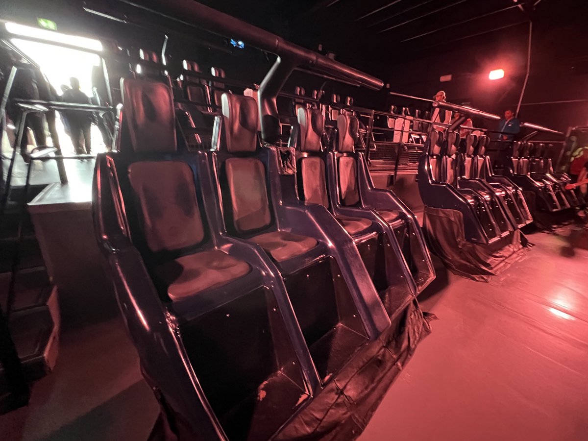 Attractions 360° on Twitter: