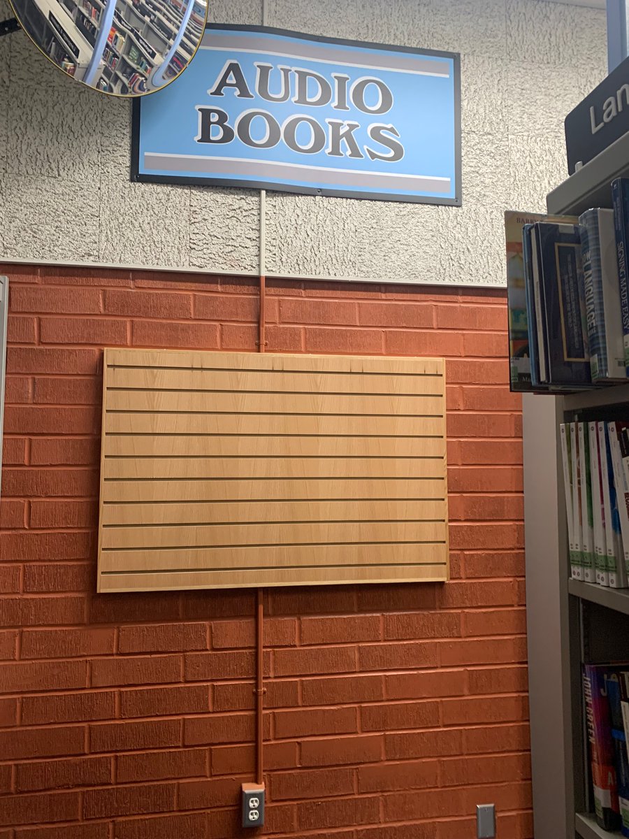 Montclair High School Library tweet media