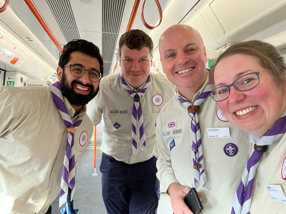 jackcaine's tweet photo. A pretty royal week. On Wednesday I attended the King's garden party, over the weekend I had the privilege of supporting the @scouts who volunteered at the coronation and last night I was at the Coronation concert! We should all take away the message of service! #skillsforlife https://t.co/W5MYx80eMZ