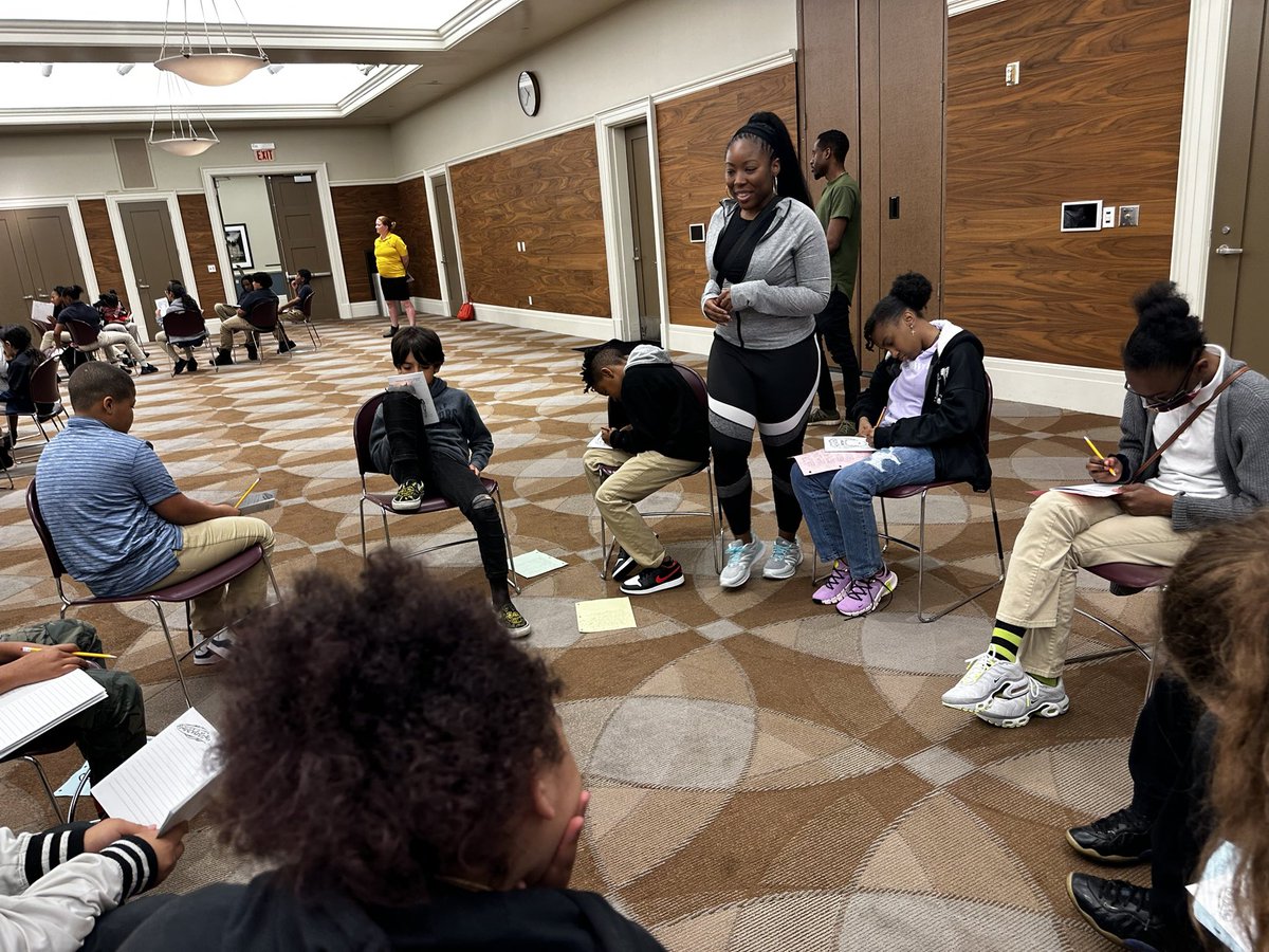 Dr. Nicole Glaze tweet media