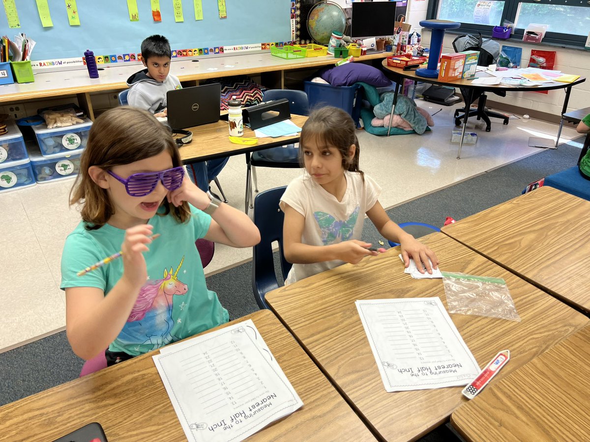MissDahl3rd's tweet photo. Let the review activities begin!  Today, we reviewed how to measure to the nearest cm and half inch as well as how to use a “broken” ruler. @MathematicsFcps https://t.co/uAJCg6vu0j