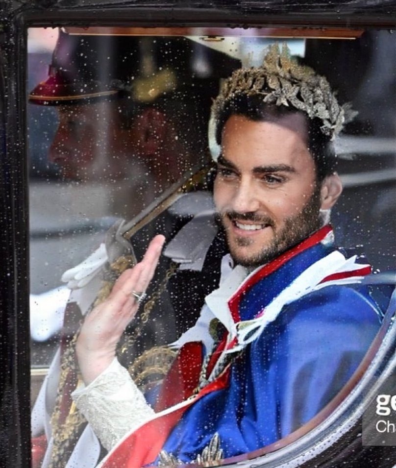 faceswapfun's tweet photo. @Canellelabelle https://t.co/77MpK2hGO7