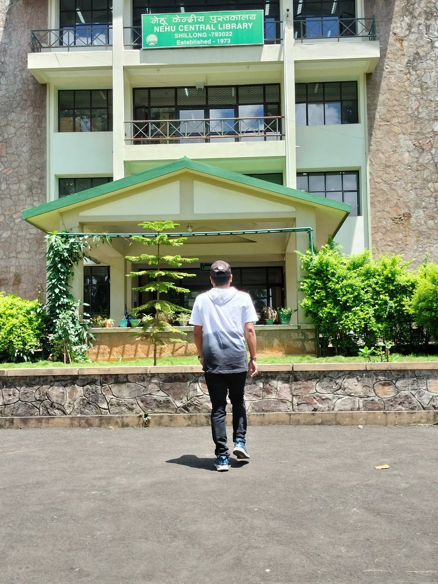 desi_casanova's tweet image. Feeling nostalgic after visiting NEHU after 11 years @nehu_shg NEHU has changed quite  a lot in these 11 years #Classof2006 #Firstbatch #ElectronicsandCommunicationEngineering  #SchoolofTechnology #NEHU #AlmaMatter