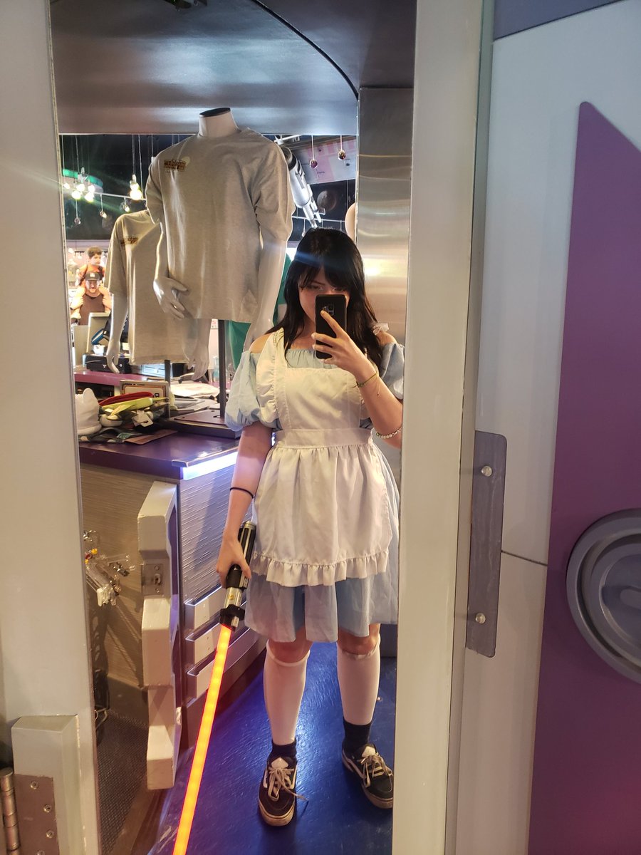 UNKYNDLED on Twitter: "I'm here for the mouse."