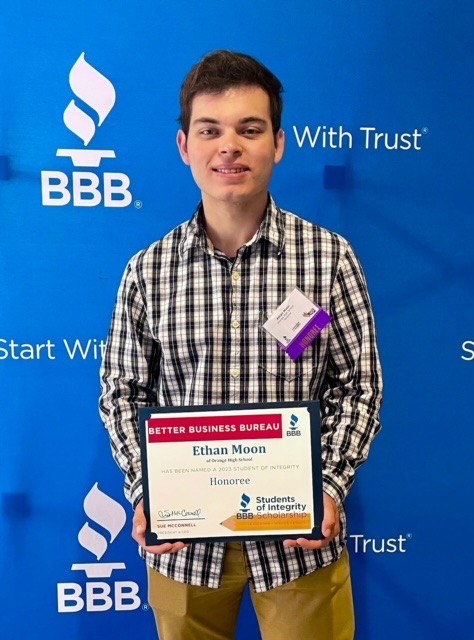 Orange_Schools's tweet photo. Congratulations to OHS senior Ethan Moon who was recently named a 2023 Better Business Bureau (BBB) Student of Integrity Honoree. https://t.co/1mZ77oElE7
