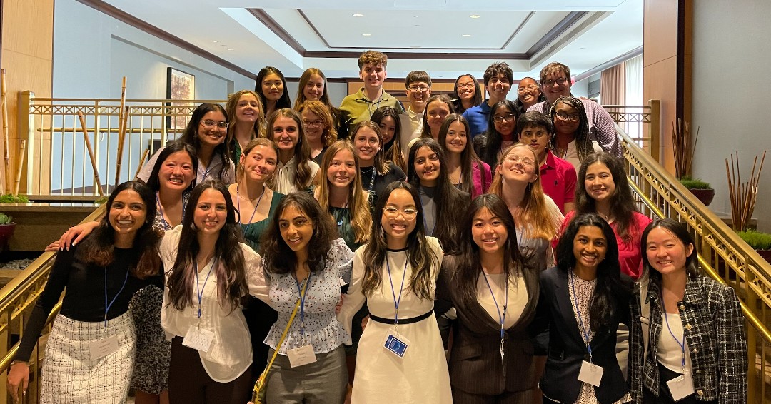 keyclub's tweet image. Congratulations to the new class of Key Club district governors! #KeyClub 🤩 🎉