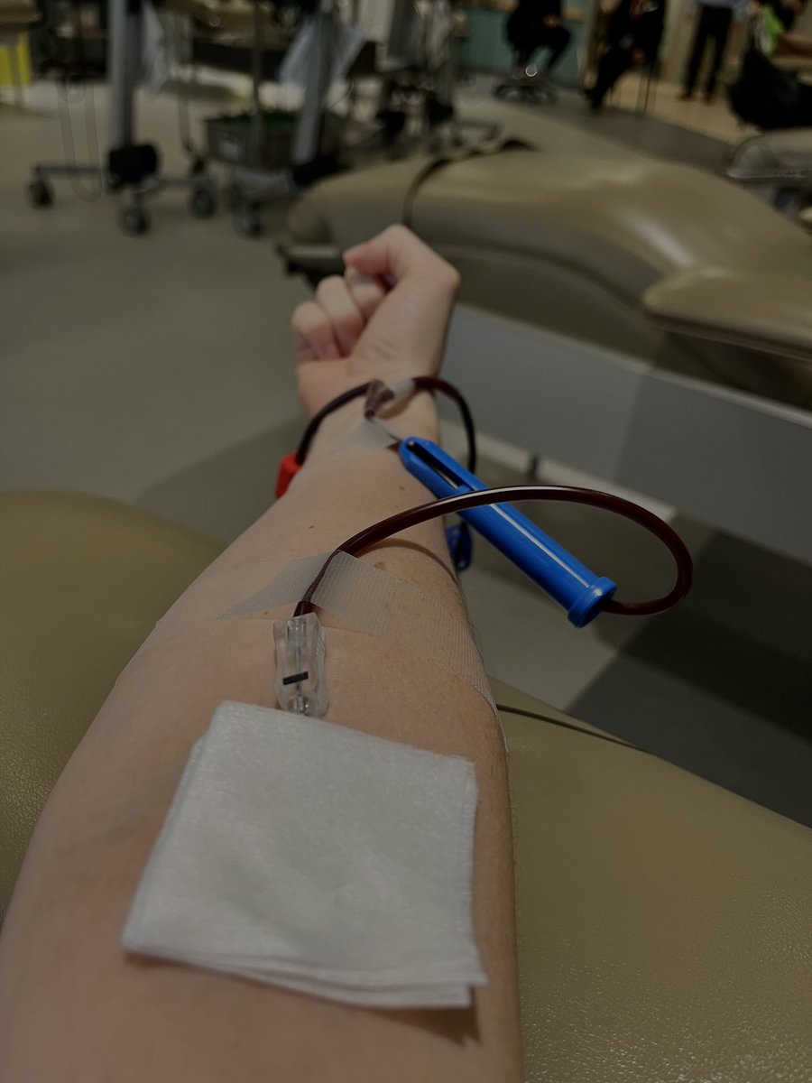 4th donation ✔️ #CanadasLifeline <a href="/CanadasLifeline/">Canadian Blood Services</a>