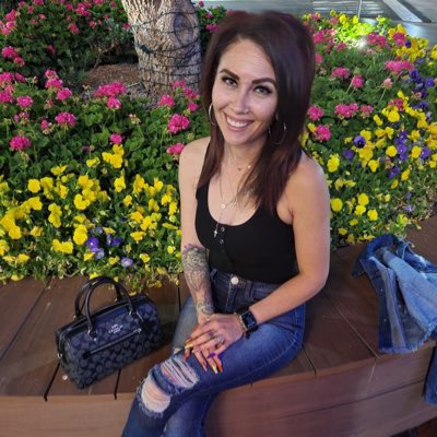 SunsKitten's tweet photo. #NewProfilePic https://t.co/xPVgsot8nw