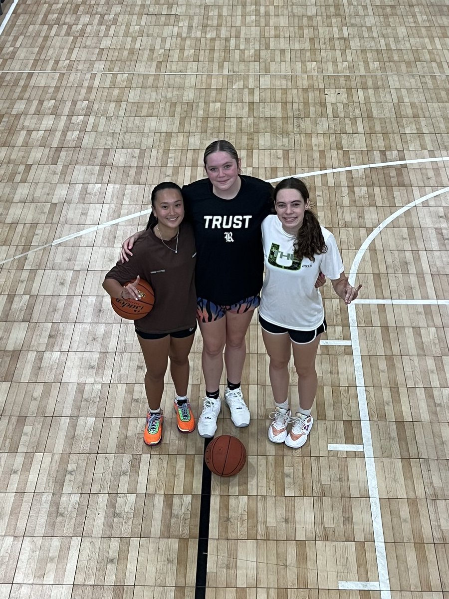 Past & present Lady Timberwolves putting in work! #CPProud #Family