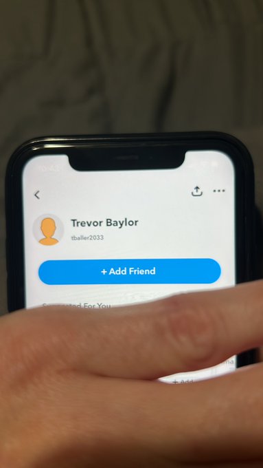 Beware ‼️‼️‼️‼️‼️‼️ he is a SCAM.   Please do not hit us up if you&rsquo;re going to do this. Serious inquiries