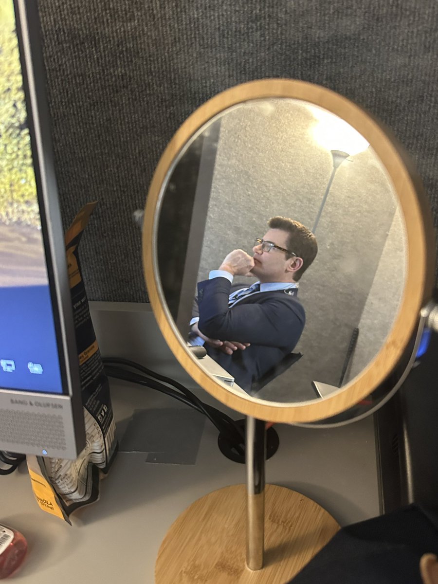 Brianna Hollis tweet media