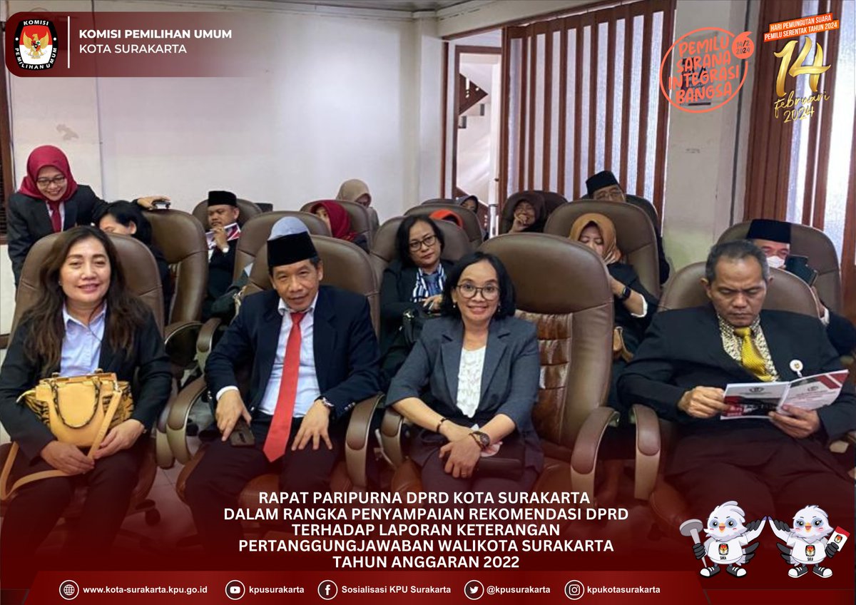 #TemanPemilih, Ketua KPU Kota Surakarta, Nurul Sutarti pada Jumat, 5 Mei 2023 menghadiri Rapat Paripurna DPRD Kota Surakarta dalam rangka Penyampaian Rekomendasi DPRD terhadap LKPJ Walikota Surakarta Tahun Anggaran 2022. Turut hadir pada kesempatan tersebut ~