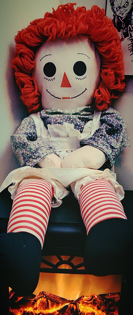 What are your thoughts on the real life story of Annabelle the doll? Would YOU own a doll of it's likeness?
#Annabelle #TheConjuring #haunted #paranormal #LorraineWarren #EdWarren #haunting #creepy #RaggedyAnn #toycollector #horrorfans #Possession #positivity #HorrorCommunity