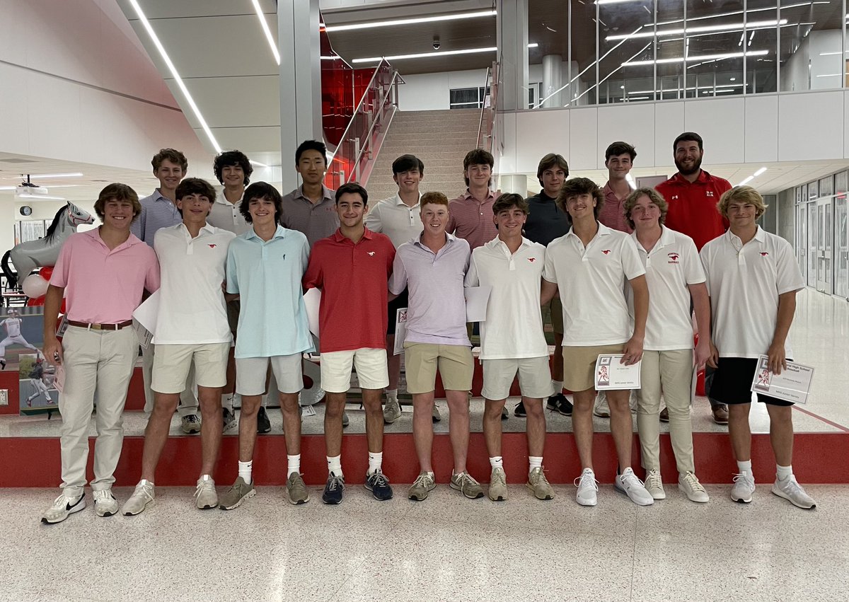 MustangHardball's tweet photo. Diamond Banquet 2023. Thanks to all these guys and there efforts towards Mustang Baseball. #mustangproud https://t.co/FZvJmXOKpC