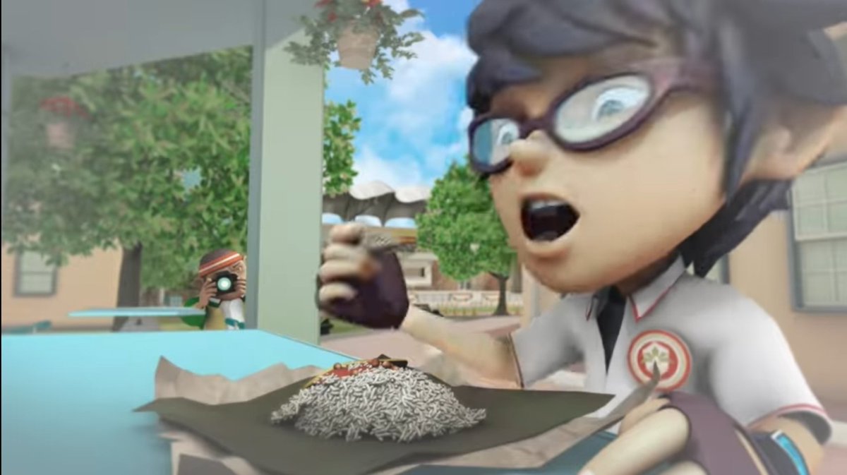 2ndbbbfact's tweet photo. Gopal feeding the in-universe Fang stans https://t.co/fPH34c6IIP