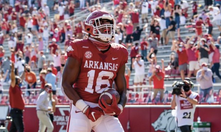 After a great conversation with Coach Woodson,I am blessed to receive an offer from the University of Arkansas!! #blessed #grateful @Coach_MWoodson @QHHSFBCoachG @recruitcoachmc @GregBiggins @adamgorney @BrandonHuffman