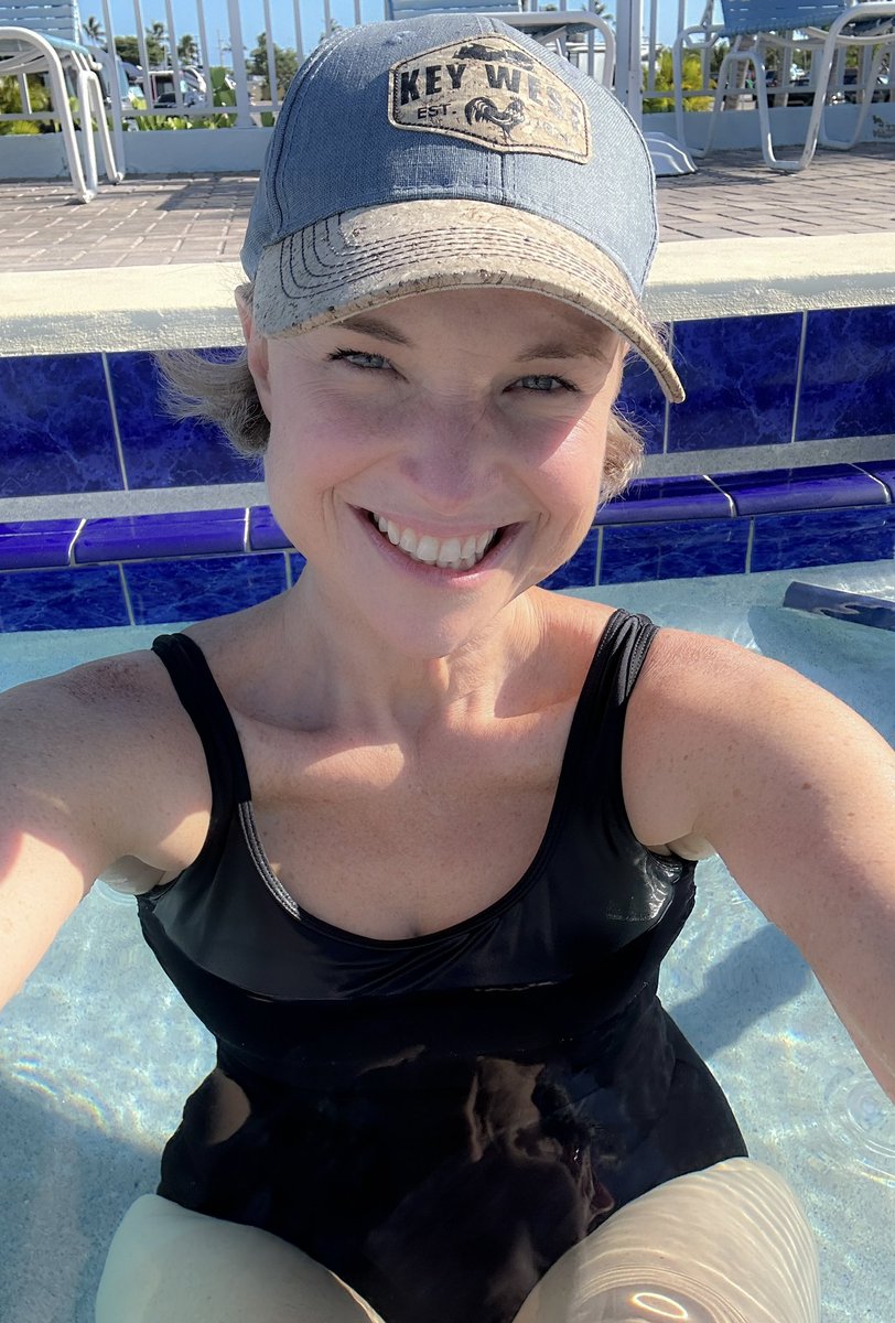 2krazyketos's tweet photo. Made it to #fiestakey in @thefloridakeys 🌊 So thankful for the opportunity to #KetoBeyondTheCouch https://t.co/O0p8doSiCT https://t.co/XtqWTrInHJ