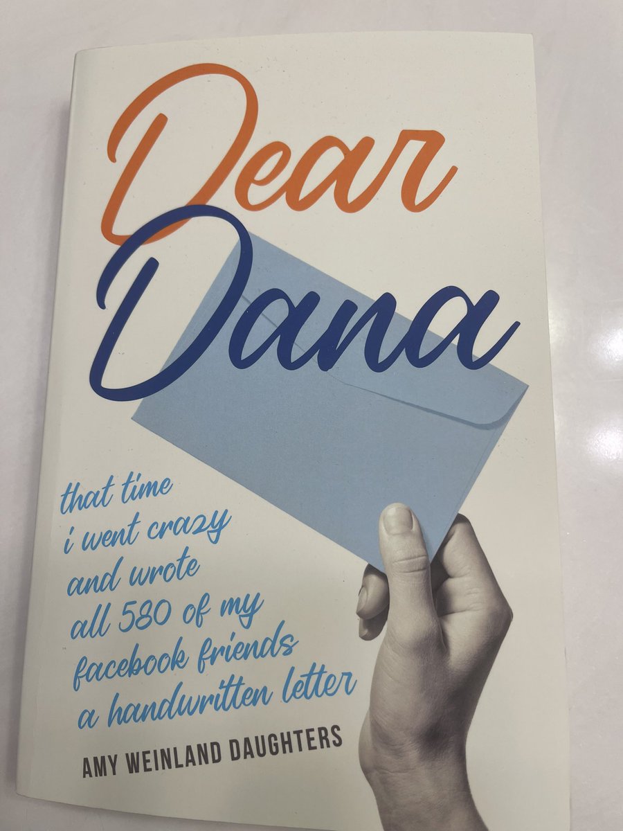 .<a href="/KleinOak/">Klein Oak HS</a> grad and author Amy (Weinland) Daughters will be on <a href="/kellyclarkson/">Kelly Clarkson</a> May 9, 2023 sharing about her book “Dear Dana!” I’m pretty proud that she sent me an autographed copy too :) <a href="/DaughtersAmy/">Amy Daughters</a>